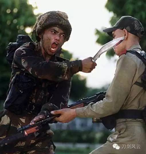 兵鉴：骄傲“活着”的尼泊尔国刀