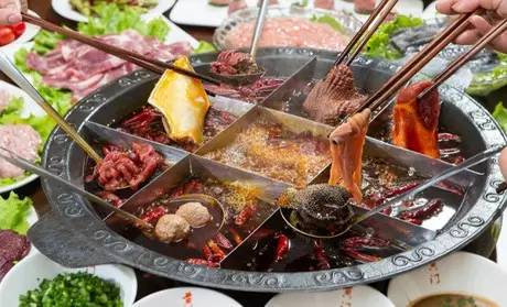 从今天起，全北京的火锅局我们都包了！