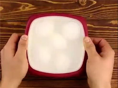 剥大蒜最简单的方法是什么,巧剥蒜皮图解