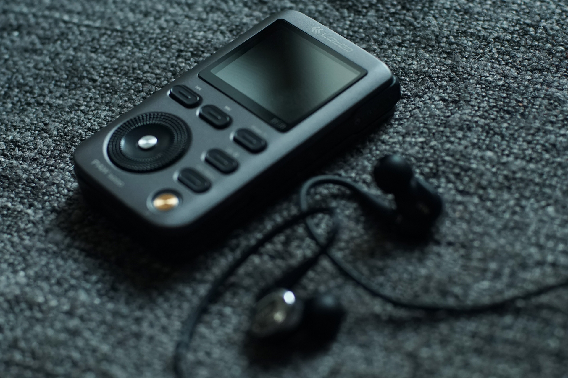 看这台电台电视台常用品牌做的MP3证明为何手机音质还差得远