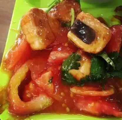 还是憋吃9块钱的砂锅大嘴猴啦，我们一起去吐吧