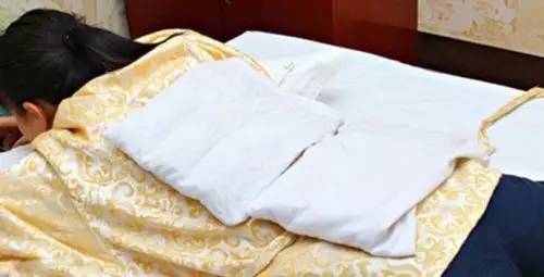 年轻人肩周炎是什么原因引起的,肩周炎是冬季高发期吗