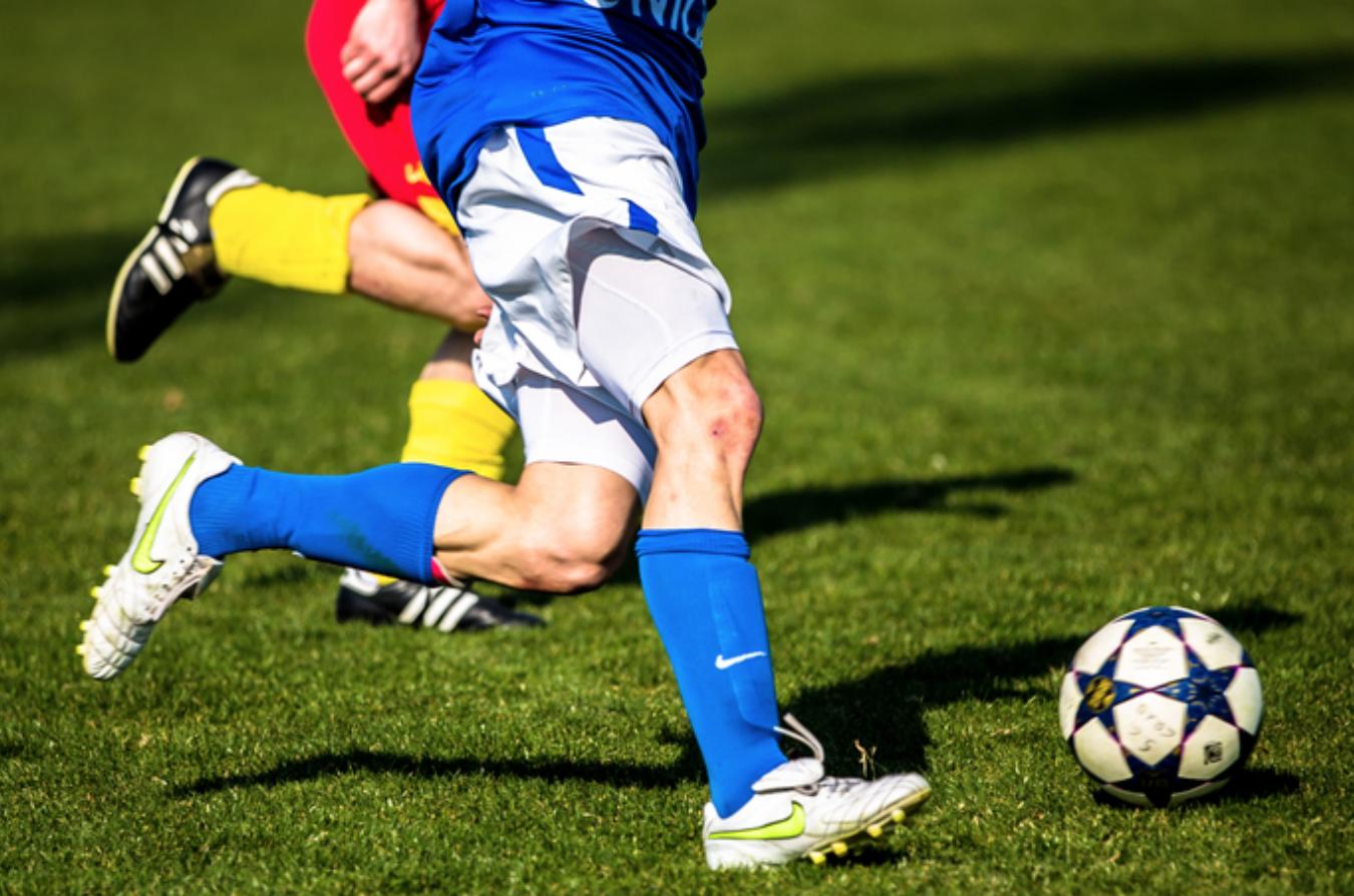 欧洲五大联赛了解一下,欧洲五大联赛足球赚钱吗