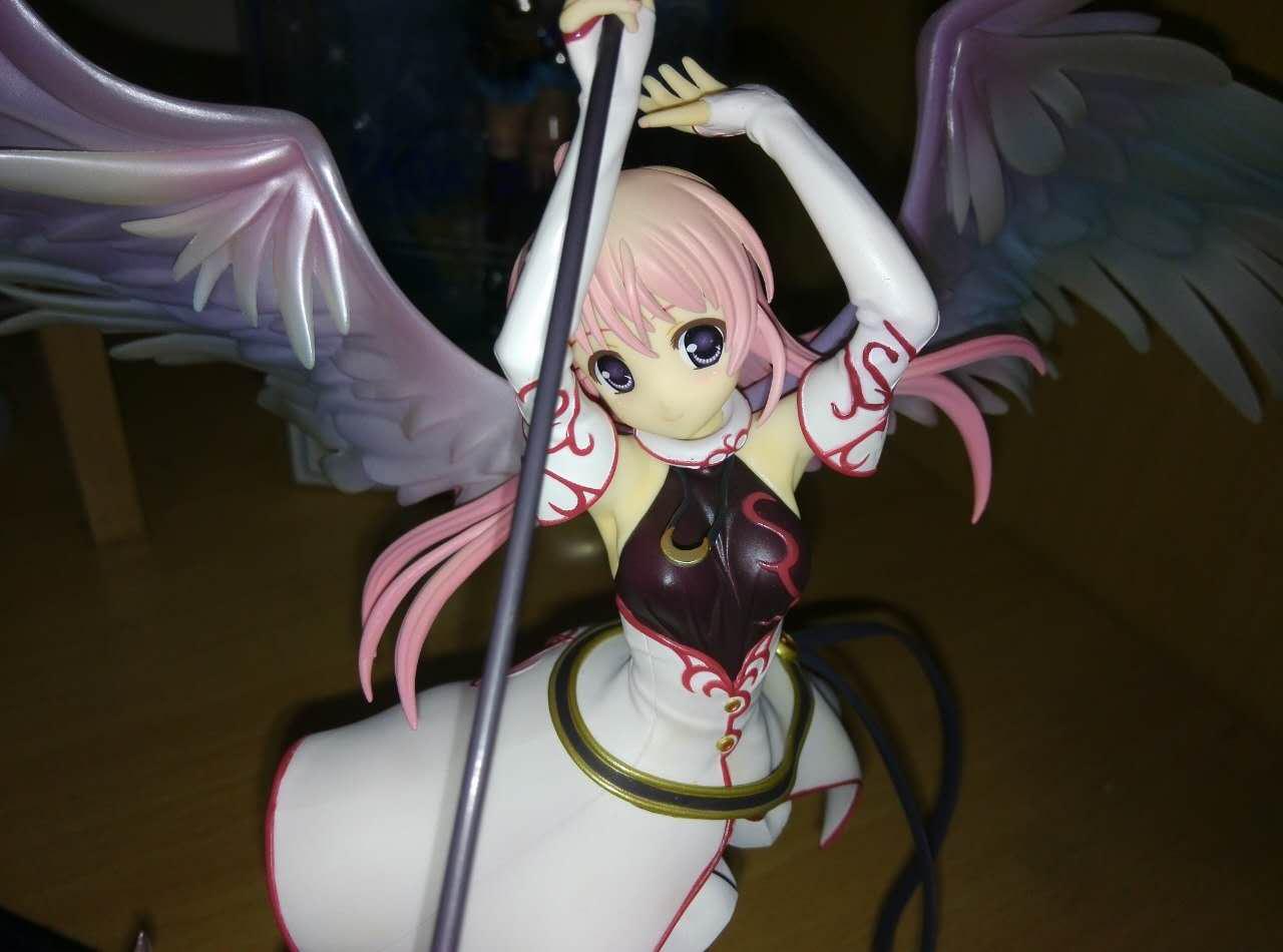 二次元鉴宝,老物件初音手办