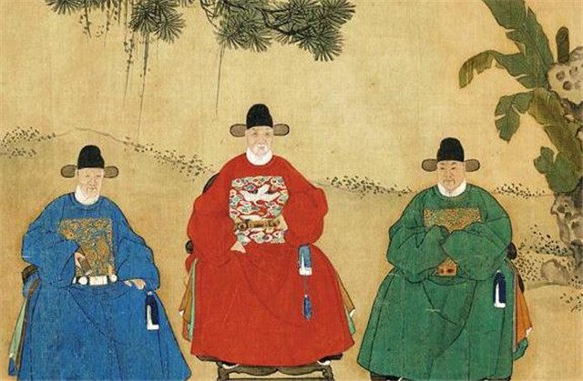 一个六品小官为什么怕皇帝,九品芝麻官皇上为什么怕协理大臣