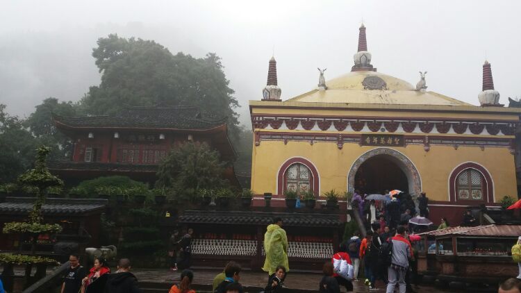 四大佛教名山四川峨眉山介绍,峨眉山