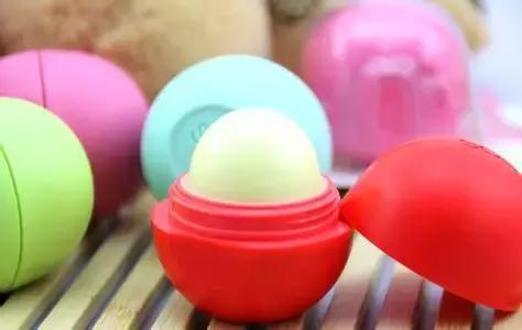 冬天最好用的平价唇膏,秋冬比较润的唇膏推荐