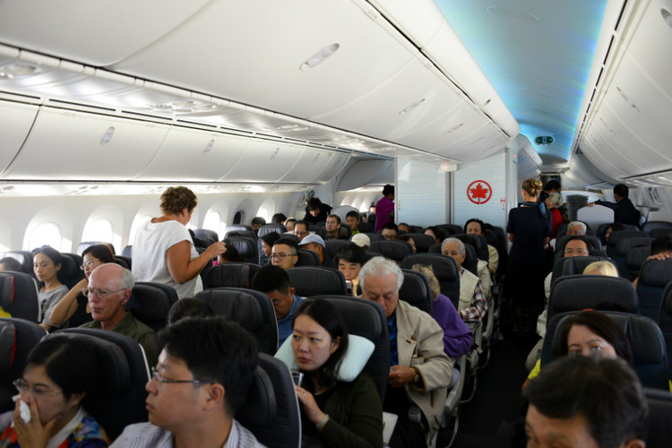 如何买去加拿大的特价机票,在加拿大如何买回国机票