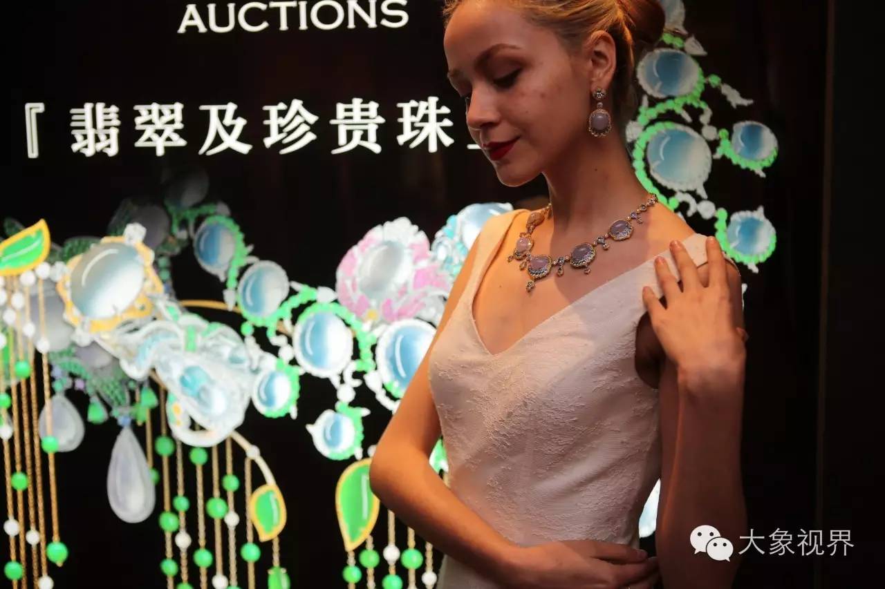 美艳洋模带您私家欧洲之旅！