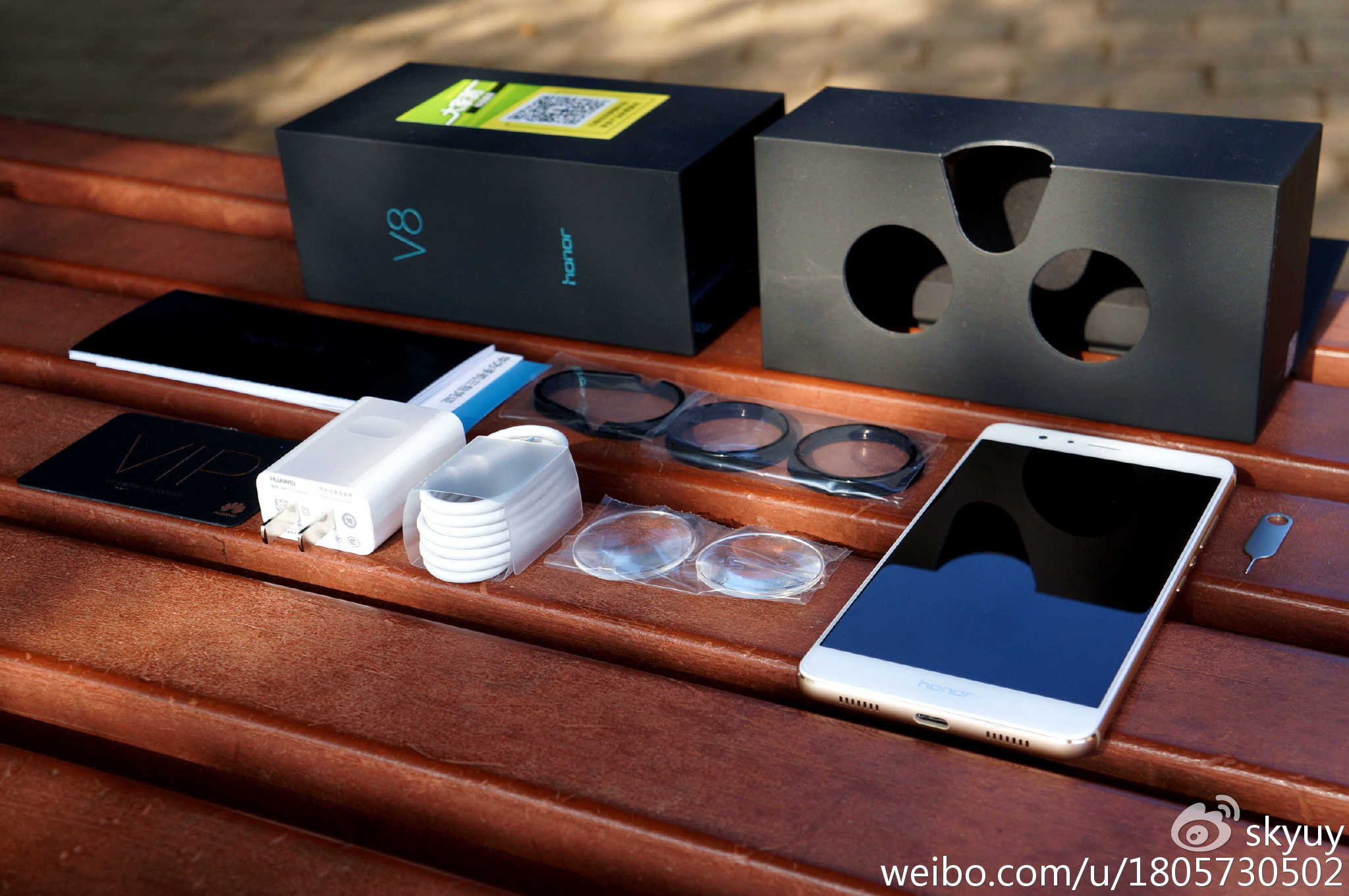 荣耀v8手机测评,荣耀至尊v8平板测评