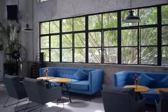 从卷烟厂到文艺空间，时隔33年再次成为厦门的潮流地标！