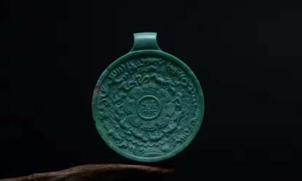 怎么修补绿松石的沙眼,如何修复绿松石珠子