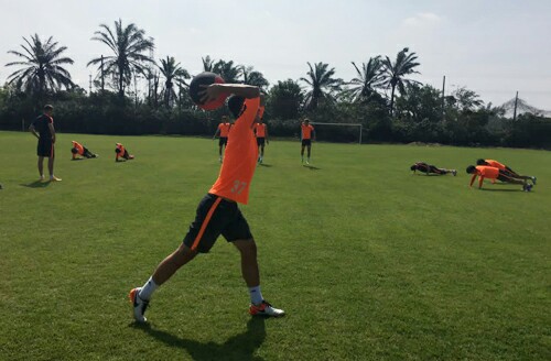 科普实心球到底怎么练？鲁能只是初始阶段，看劳尔的表情读懂一切