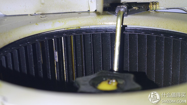 美的抽油烟机侧吸式清洗图解,油烟机拆卸清洗详细全过程美的