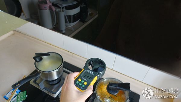 美的抽油烟机侧吸式清洗图解,油烟机拆卸清洗详细全过程美的