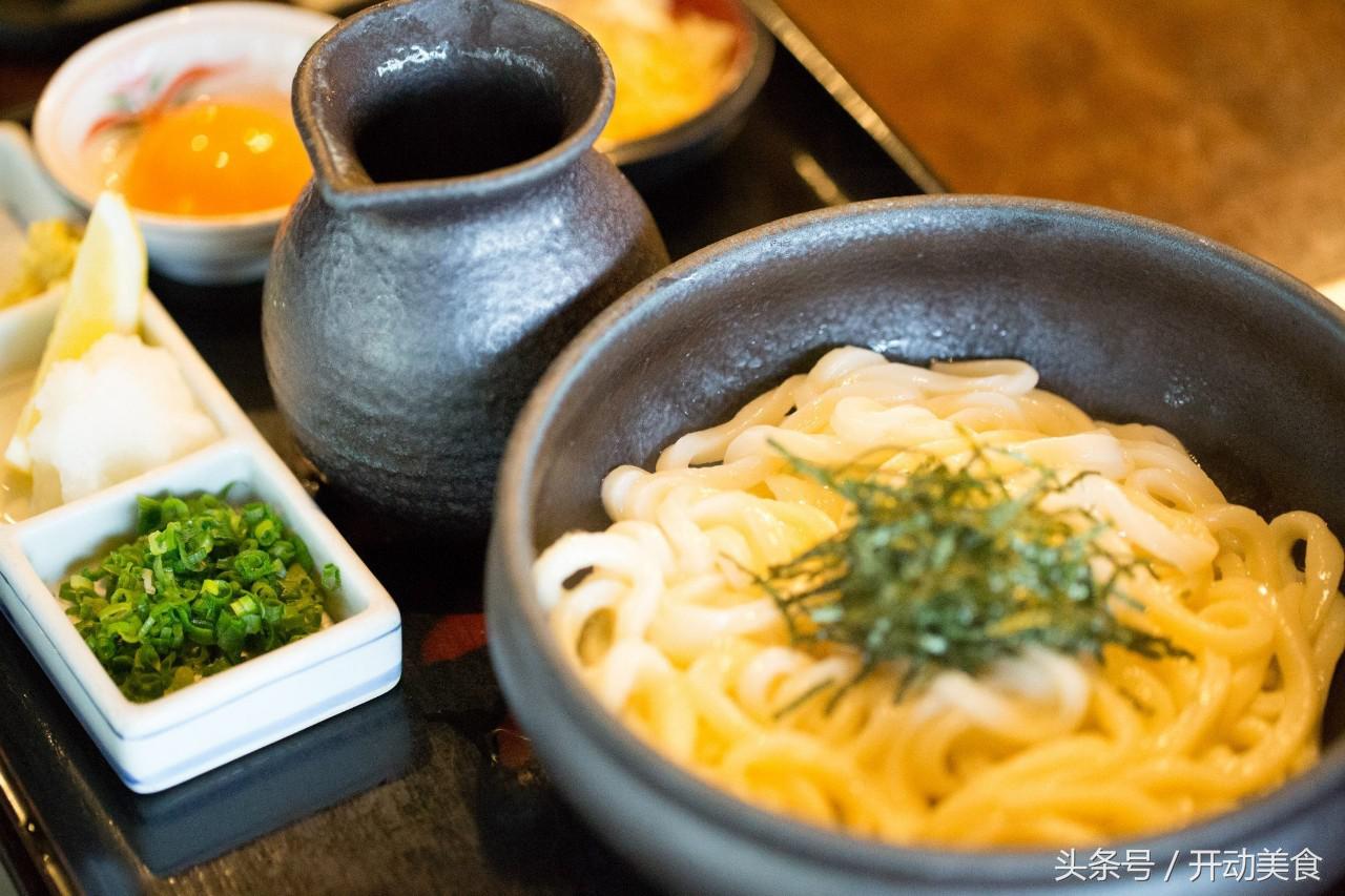 日本乌冬面用脚踩出来的,乌冬面脚踩出来的