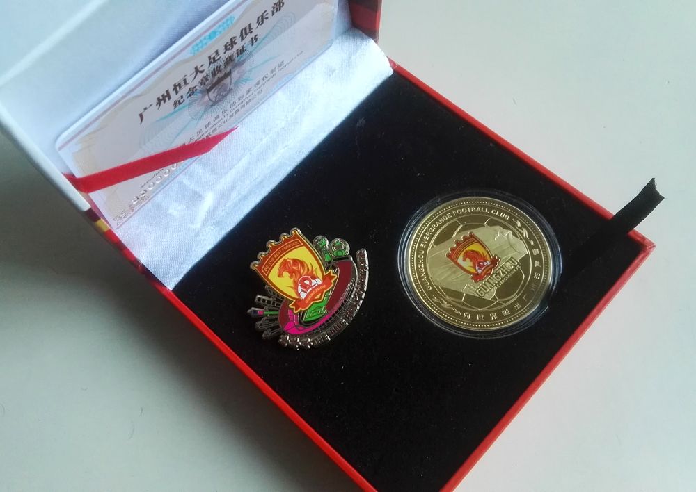 足球俱乐部徽章大全,徽章收藏有意义吗