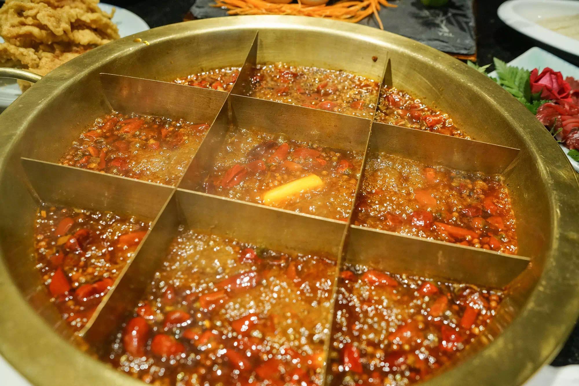 十一打折餐厅,十一月餐厅