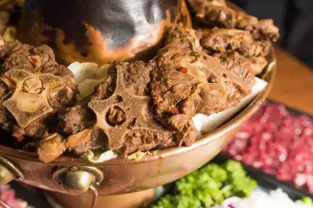 十一打折餐厅,十一月餐厅