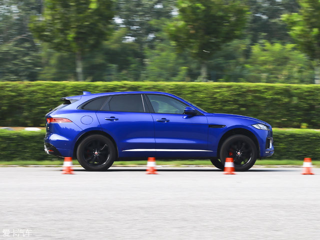 f-pace对比xc60,fpace和x4推荐哪款呢