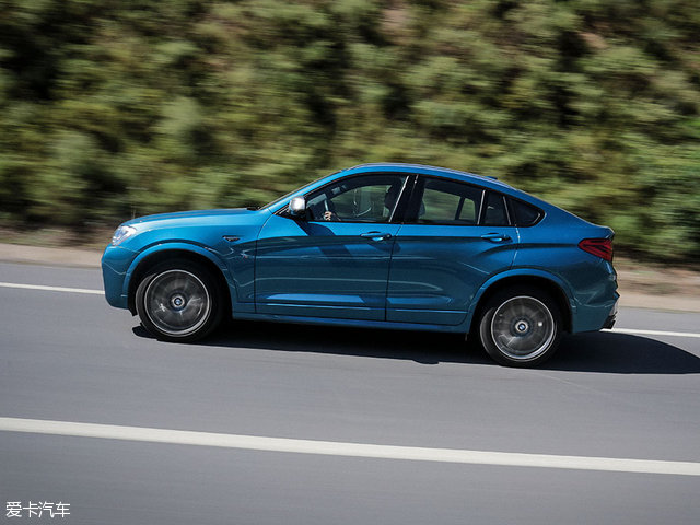 f-pace对比xc60,fpace和x4推荐哪款呢