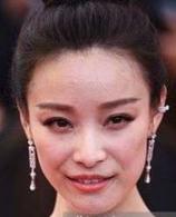 倪妮唐艺昕素颜,倪妮结婚衣服