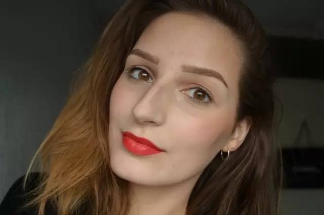 香奈儿口红三支套装试色,看了又看银珠的口红