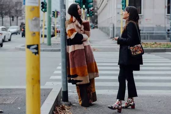 泰迪熊外套穿搭,超好看泰迪熊外套