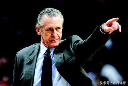 篮板机器笑傲全联盟无人能敌，恐毁一人之手