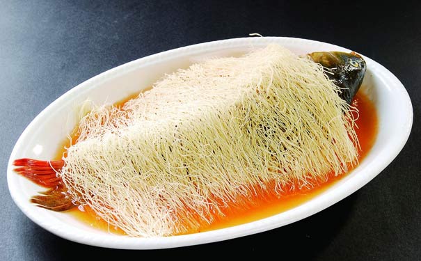 做一个行走的吃货—河南省看看除了举世闻名的辣条还有哪些好吃的