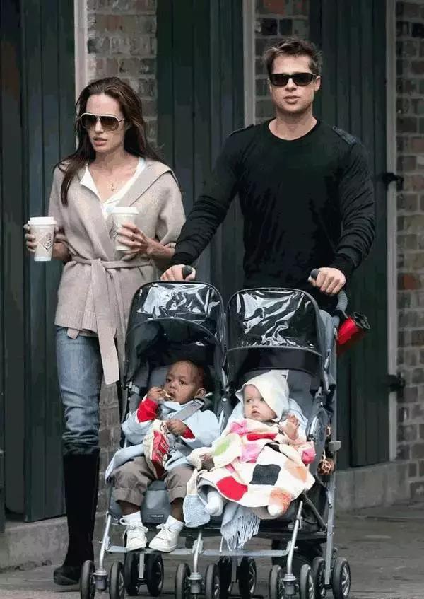 明星宝宝都用什么婴儿推车,明星们都用哪款婴儿推车