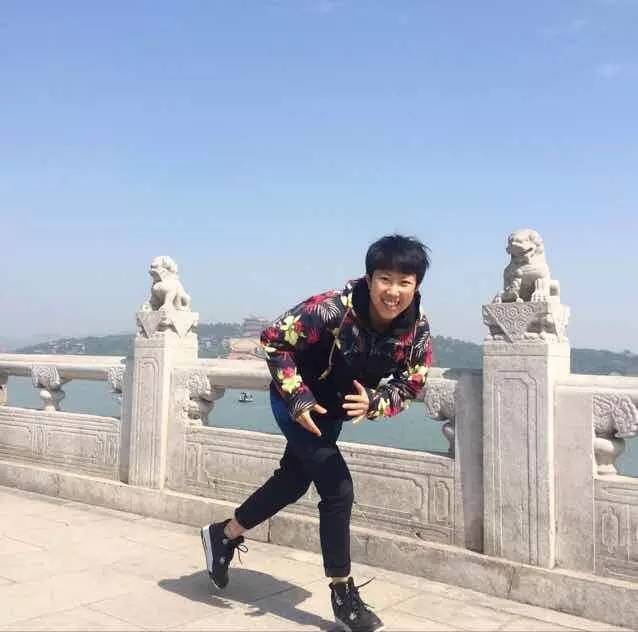 99濂宠冻瑙嗛,99濂宠冻鍥為【