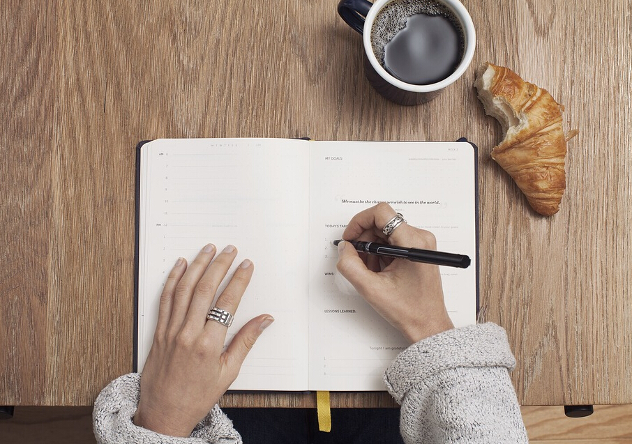 过期的咖啡喝了有毒吗,过期的咖啡喝了没事吧