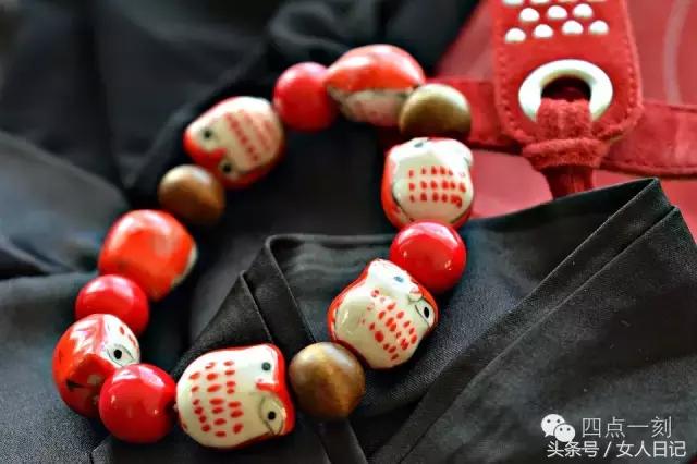 情侣之间能表达想念的手链,情侣手链只剩一个