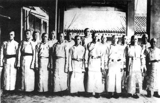 溥仪当老师的亲身经历,溥仪讲太监的真实生活