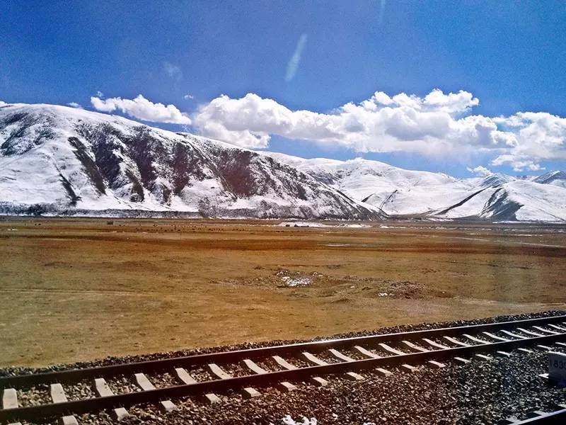 西藏21岁小伙瞒着父母徒步,一人穷游西藏13天