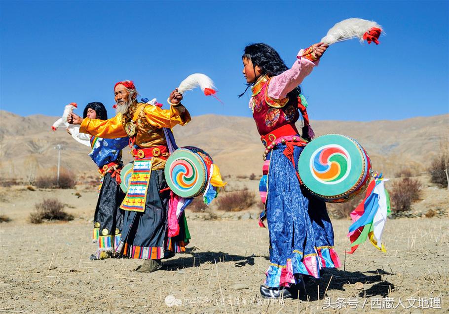 好神奇！*藏西**有些男人的长发是用来跳卓舞的，而且还上过春晚