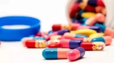 发烧头痛能吃止痛药嘛,感冒头痛可以吃止痛药吗