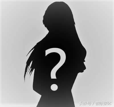 硬的黄金隐形眼镜,真黄金眼镜