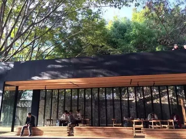 从卷烟厂到文艺空间，时隔33年再次成为厦门的潮流地标！