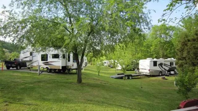 四川房车自驾游营地,四川自驾房车露营
