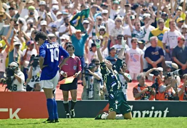 你有故事我有酒有空聊聊,别等了你有故事我有酒