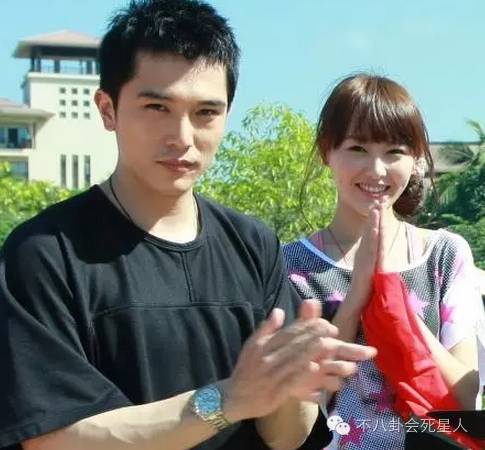 丧父暴瘦一天只吃一根香蕉的他却被骂，跟唐嫣杨丞琳有关