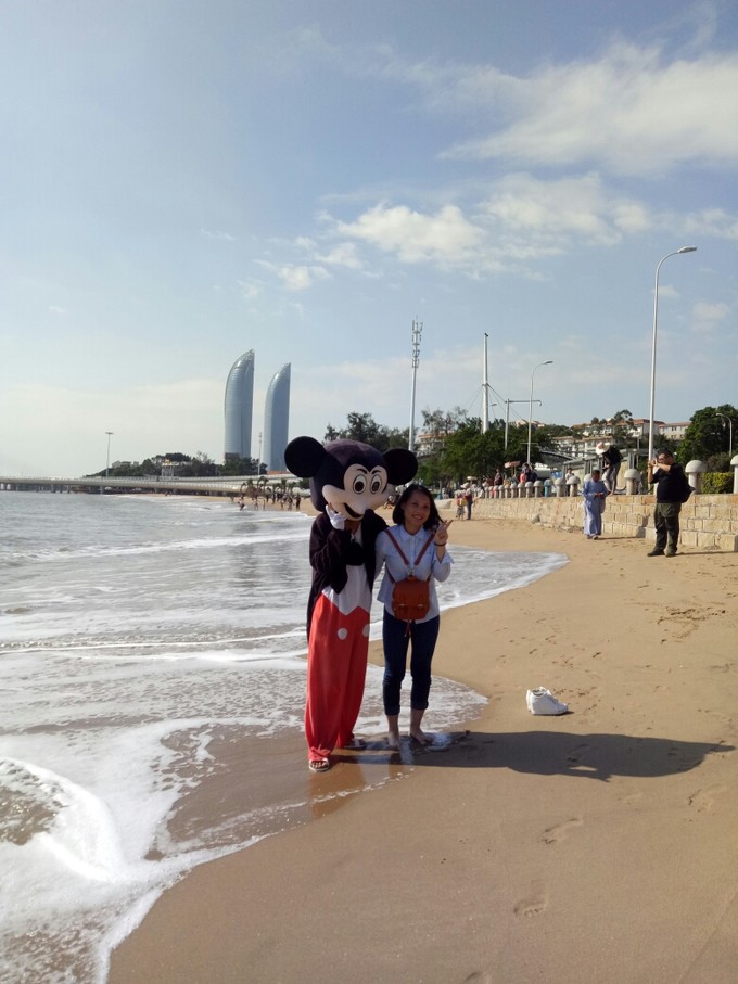 离开睁眼闭眼看见的城市，来到十一月小清新的厦门