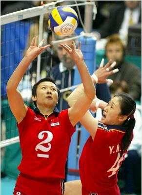 中国女排奥运会冠军照片,盘点女排过去10届奥运会战绩