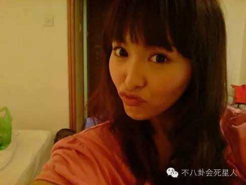 丧父暴瘦一天只吃一根香蕉的他却被骂，跟唐嫣杨丞琳有关