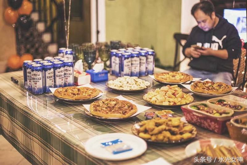 万万没想到霸道总裁,公司年会霸道总裁出场