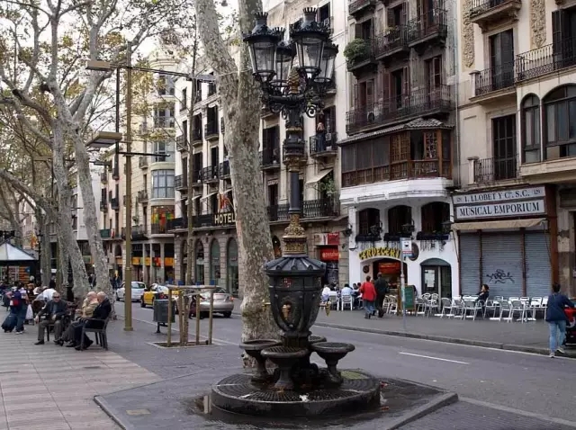 巴塞罗那反越位,巴萨巴塞罗那攻略