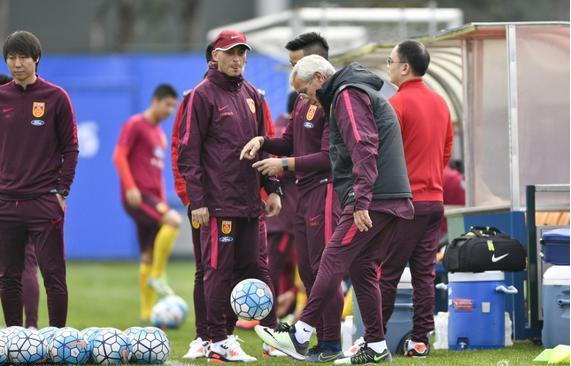 里皮首秀中国vs卡塔尔录像回放,里皮的国足