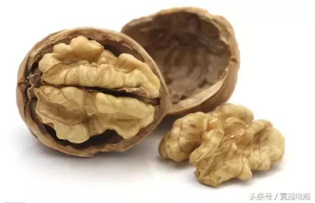 睡不好觉别抑郁，这些食物能帮你